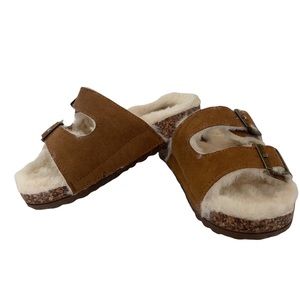 TRUE CRAFT Chestnut Kammy Girls Faux Fur Slides. Size:12